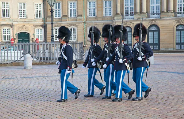 Unidentified soldiers of the Royal Guard — Stock Photo, Image