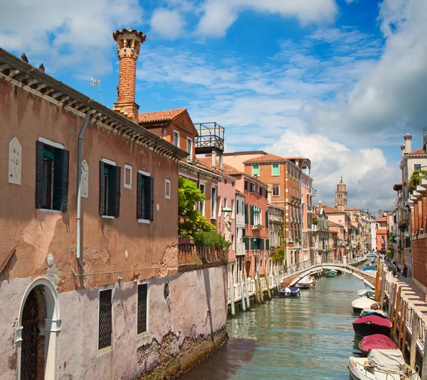 Calles de la antigua ciudad Venecia —  Fotos de Stock