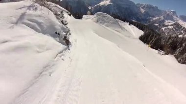 İsviçre Alplerinde kış (Braunwald, Glarus, İsviçre)