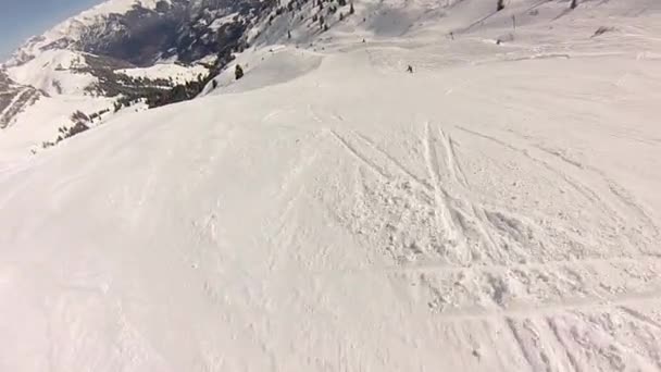 在瑞士斯威斯阿尔卑斯山的冬季 Braunwald Glarus Switzerland — 图库视频影像