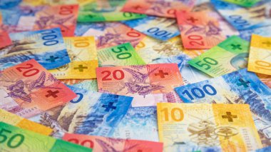 Yeni İsviçre banknotlarının koleksiyonu (2017 yılında yayınlandı))