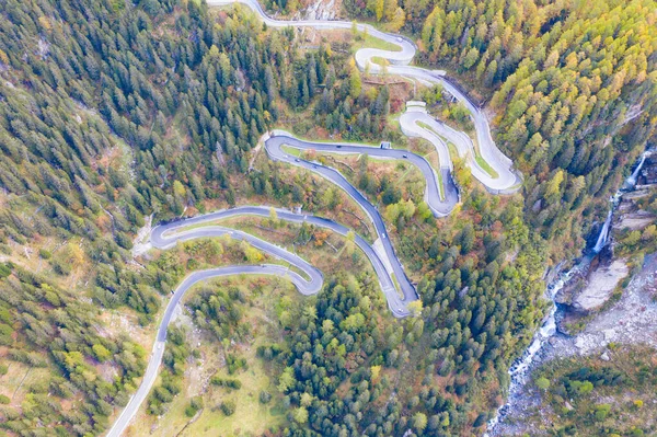 Strada Tortuosa Del Passo Maloja Che Collega Svizzera Con Italia — Foto Stock