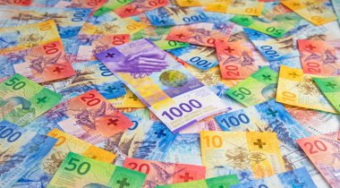 Yeni İsviçre banknotlarının koleksiyonu (2017 yılında yayınlandı))