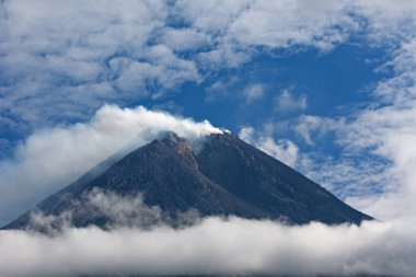 Endonezya 'daki Java adasında Bromo volkanı