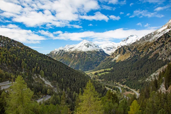 Región Maloja Colección Hermosos Lagos Montañas Carreteras Que Conectan Suiza —  Fotos de Stock