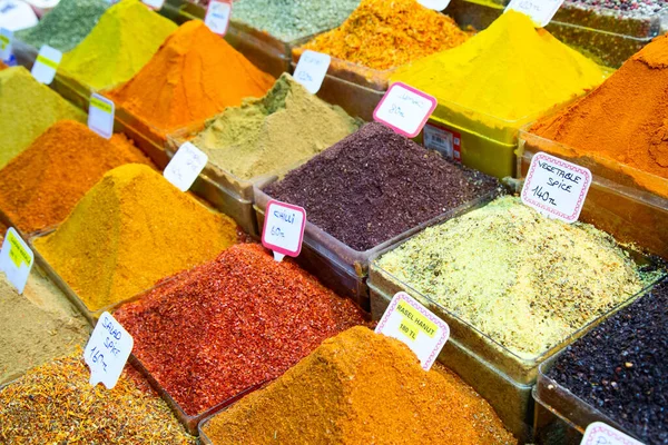 Kryddor Och Den Egyptiska Marknaden Istanbul — Stockfoto