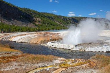 Yellowstone Ulusal Parkı 'nda gayzer patlaması, ABD