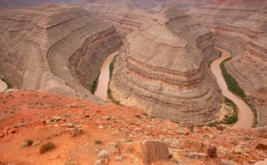 Goosenecks Eyalet Parkı, Utah, ABD 'de San Juan nehri üzerinde.