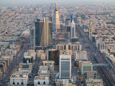 RIYADH - 29 Şubat 2016 Riyad, Suudi Arabistan 'da Riyad şehir merkezindeki hava görüntüsü. 