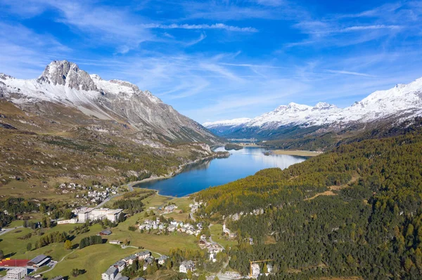 Carretera Sinuosa Del Paso Maloja Que Une Suiza Italia —  Fotos de Stock