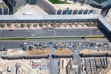 Şehir merkezindeki Dubai 'nin hava görüntüsü. Dubai Birleşik Arap Emirlikleri 'nin en büyük şehridir.