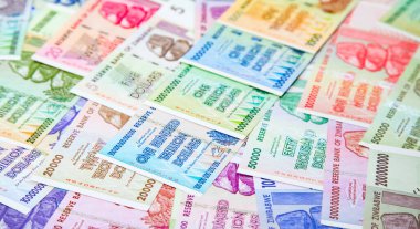 Yüksek enflasyondan sonra Zimbabwe 'nin banknotları