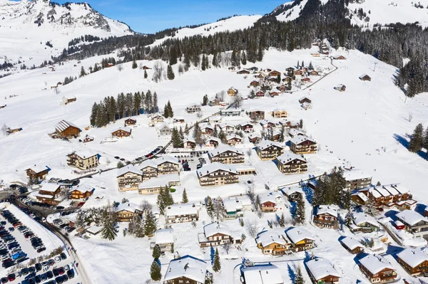 Invierno Los Alpes Suizos Pueblo Arvenbuel Cerca Del Cantón Amden —  Fotos de Stock