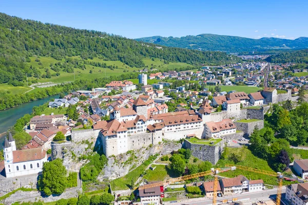 スイスのチューリッヒに近いオーブルク城 — ストック写真