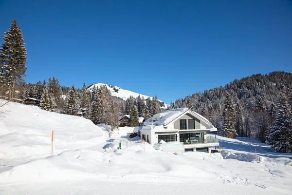 Invierno Los Alpes Suizos Pueblo Arvenbuel Cerca Del Cantón Amden — Foto de Stock