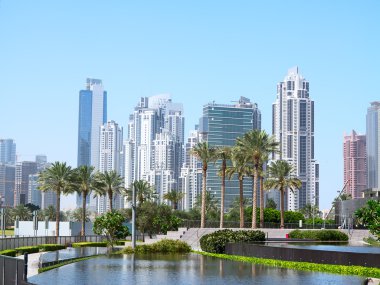 Şehir merkezinde Burj Duba