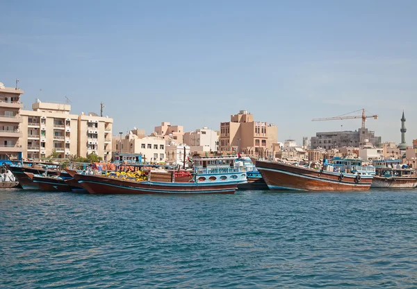 Traditional dhow ferry boats — Stock Photo, Image
