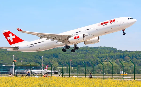 Zürich luchthaven — Stockfoto