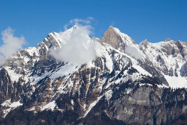 Vinter i schweiziska alperna — Stockfoto