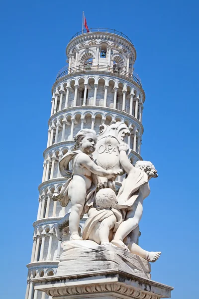 Scheve toren van pisa — Stockfoto