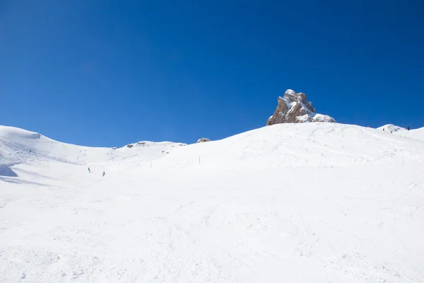 Piste sulla stazione sciistica — Foto Stock