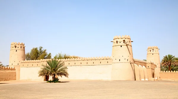 Jahili φρούριο σε al ain όαση — Φωτογραφία Αρχείου
