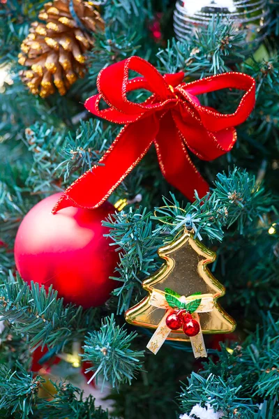 Christbaumschmuck — Stockfoto