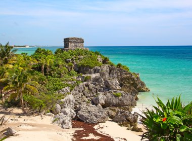 Maya kale ve tapınak yakınındaki Tulum