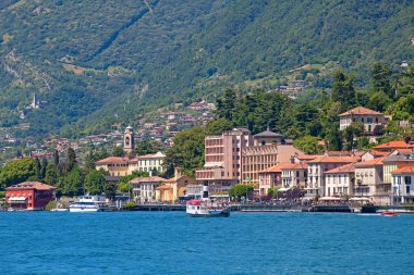 Cernobbio şehrin panoramik görünüm
