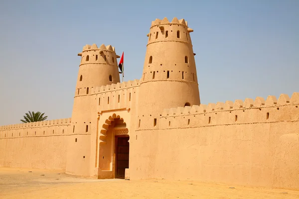 Forte Jahili nell'oasi di Al Ain — Foto Stock