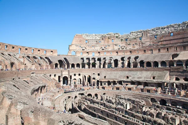 Ruïnes van het Colloseum in Rome — Stockfoto