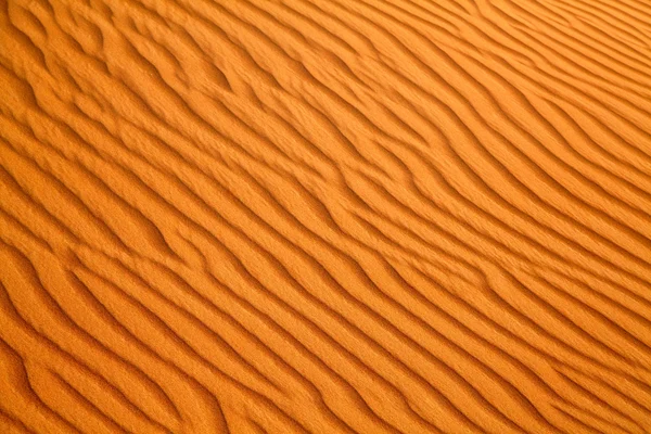 Arena roja "desierto árabe" cerca de Dubai — Foto de Stock