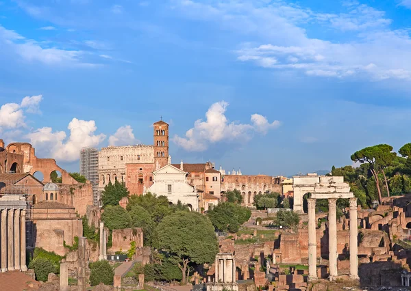 Ruínas do fórum em Roma — Fotografia de Stock