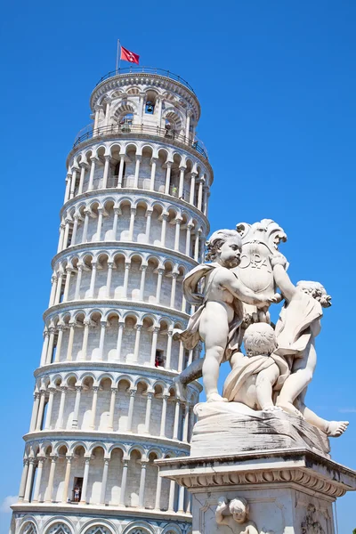 Scheve toren van pisa — Stockfoto