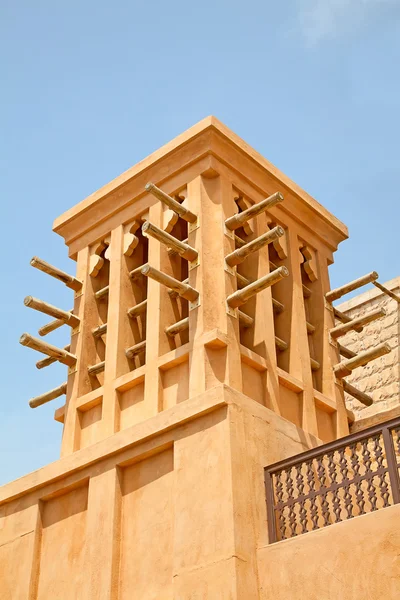 Old Dubai with classical wind tower — Stock Photo, Image