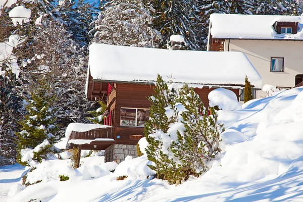 Inverno em alpes suíços — Fotografia de Stock