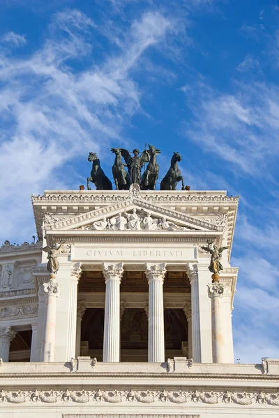 Famosa "Altare della Patria" em Roma — Fotografia de Stock