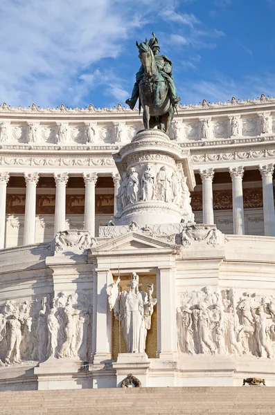 Statua "Altare della Patria" a Roma — Foto Stock