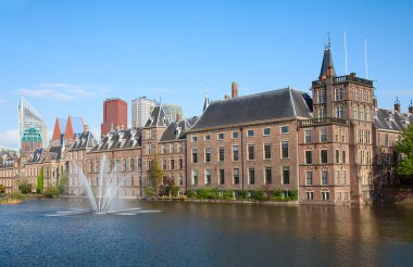 Lahey'deki karmaşık Binnenhof bina