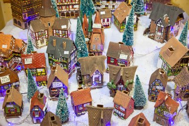 Noel pazarı Alsatian evler