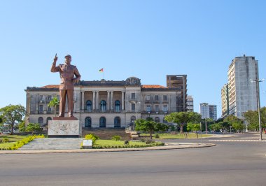 Maputo Michel Samora heykeli