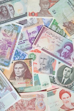 Eski banknotlar çeşitli