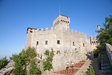 San Marino 'nun antik tahkimatları