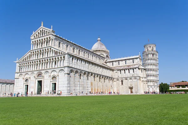 Torre inclinada de pisa — Fotografia de Stock