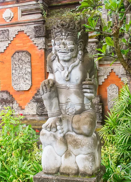 Traditional balinese sculpture — Stock Photo, Image