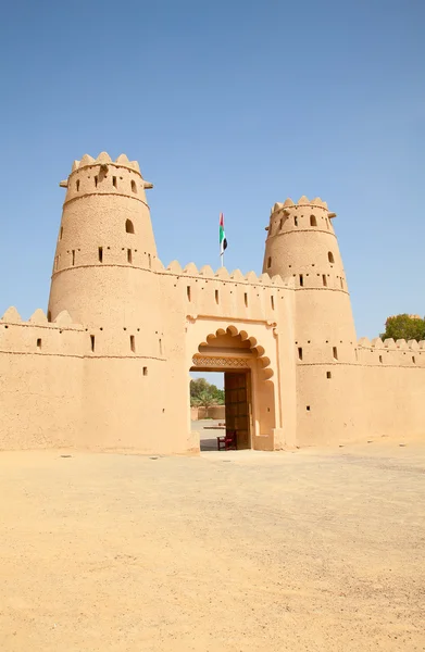 Berühmtes Dschahili-Fort in der Oase al ain — Stockfoto