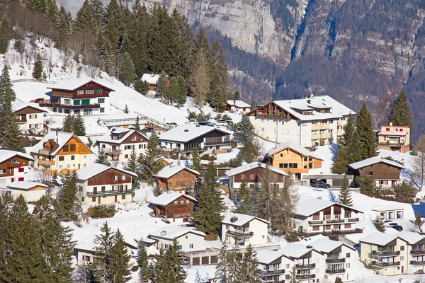 Winter in de Zwitserse Alpen, — Stockfoto