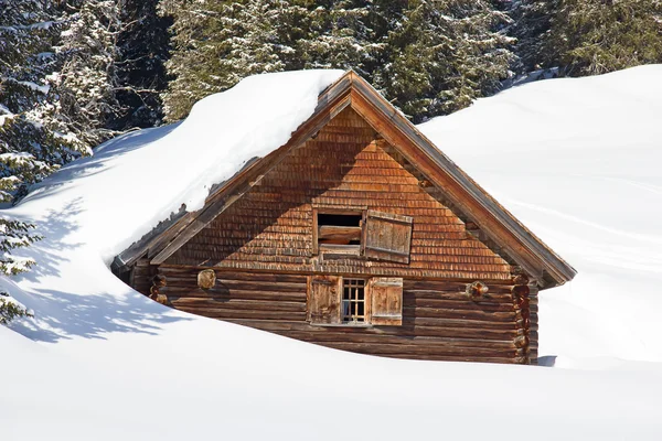 Inverno nos alpes suíços — Fotografia de Stock