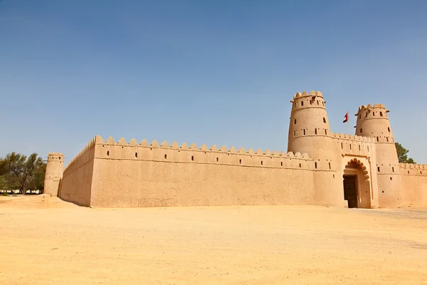 Fuerte de Jahili en el oasis de Al Ain — Foto de Stock