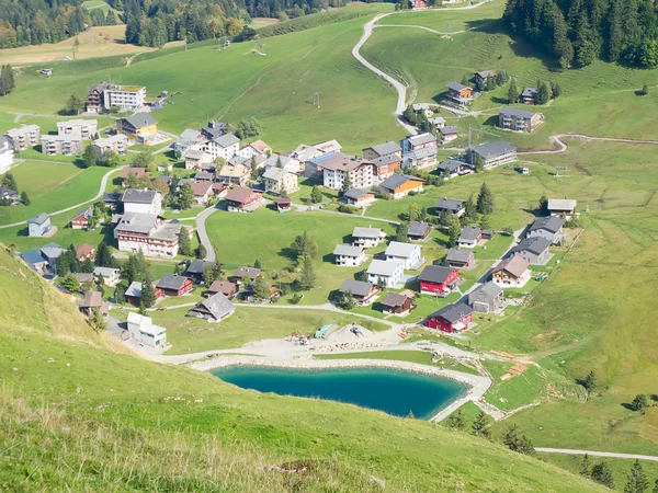 Wandelen in de Zwitserse Alpen — Stockfoto